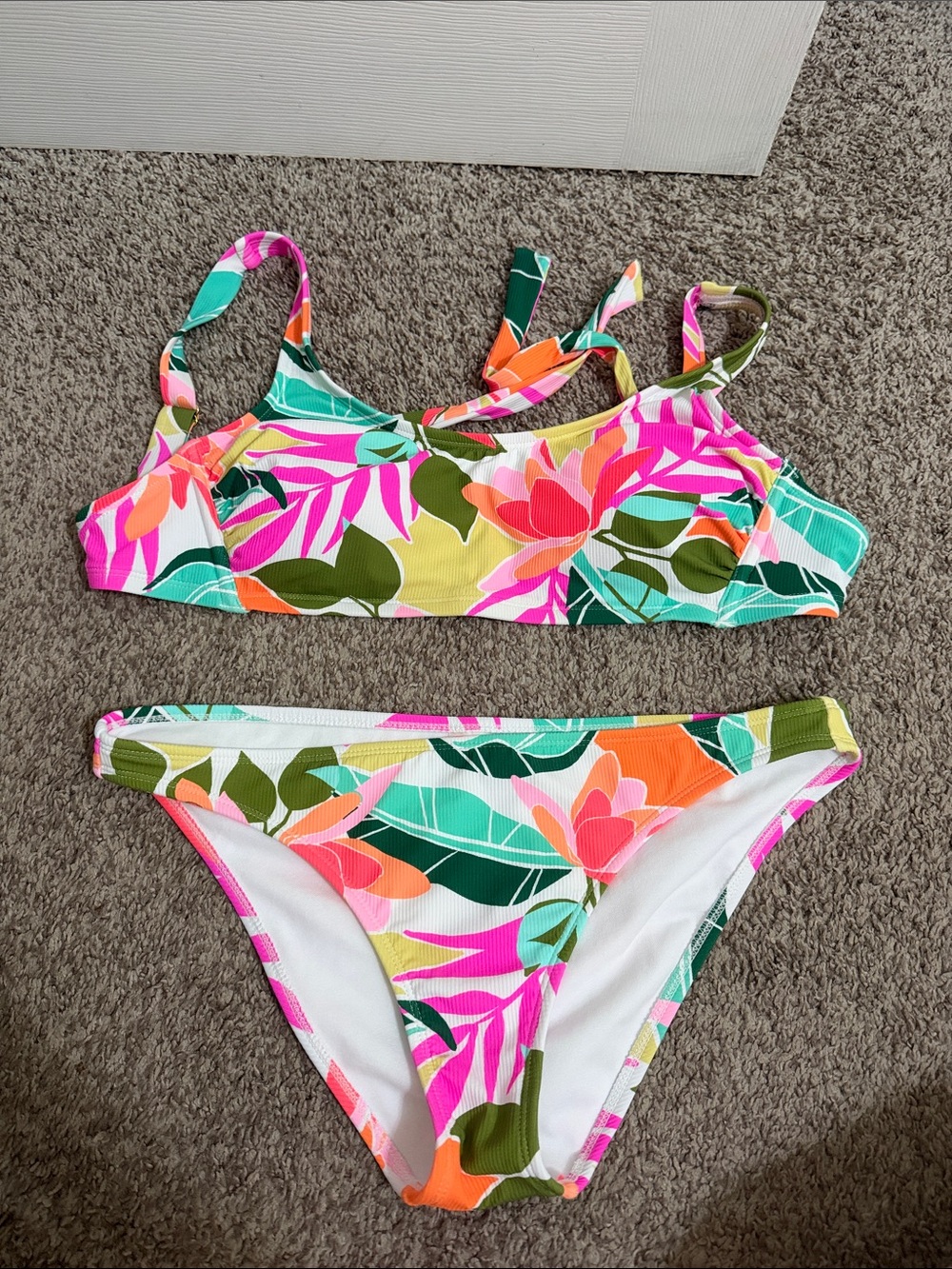 Xhilaration Women's Colorful Floral Tropical Print Two Piece Low Rise Bikini L